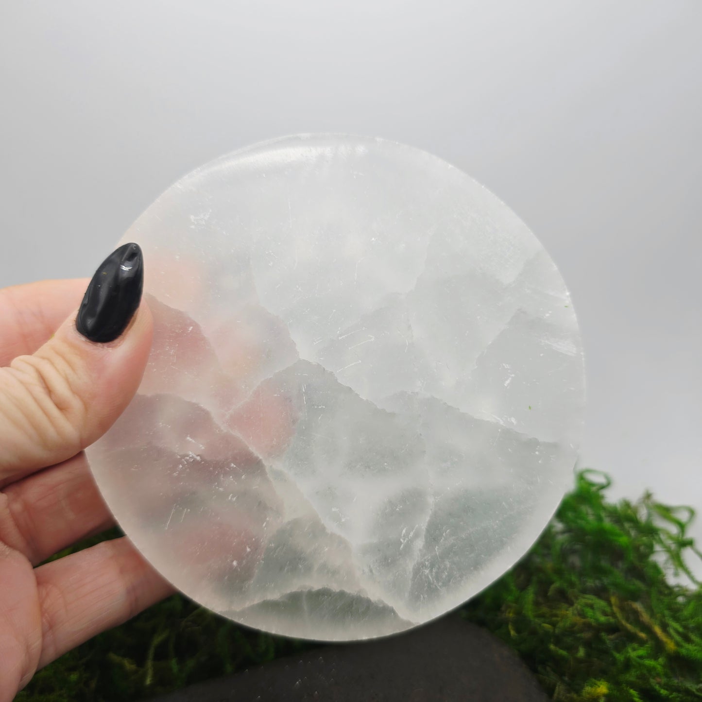 Selenite Meditating Figure Decorative Plate (4")