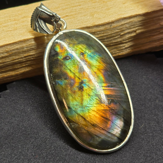 Labradorite Horse Lovers Pendant | Sterling Silver (s925)