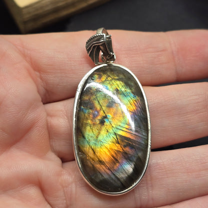 Labradorite Horse Lovers Pendant | Sterling Silver (s925)
