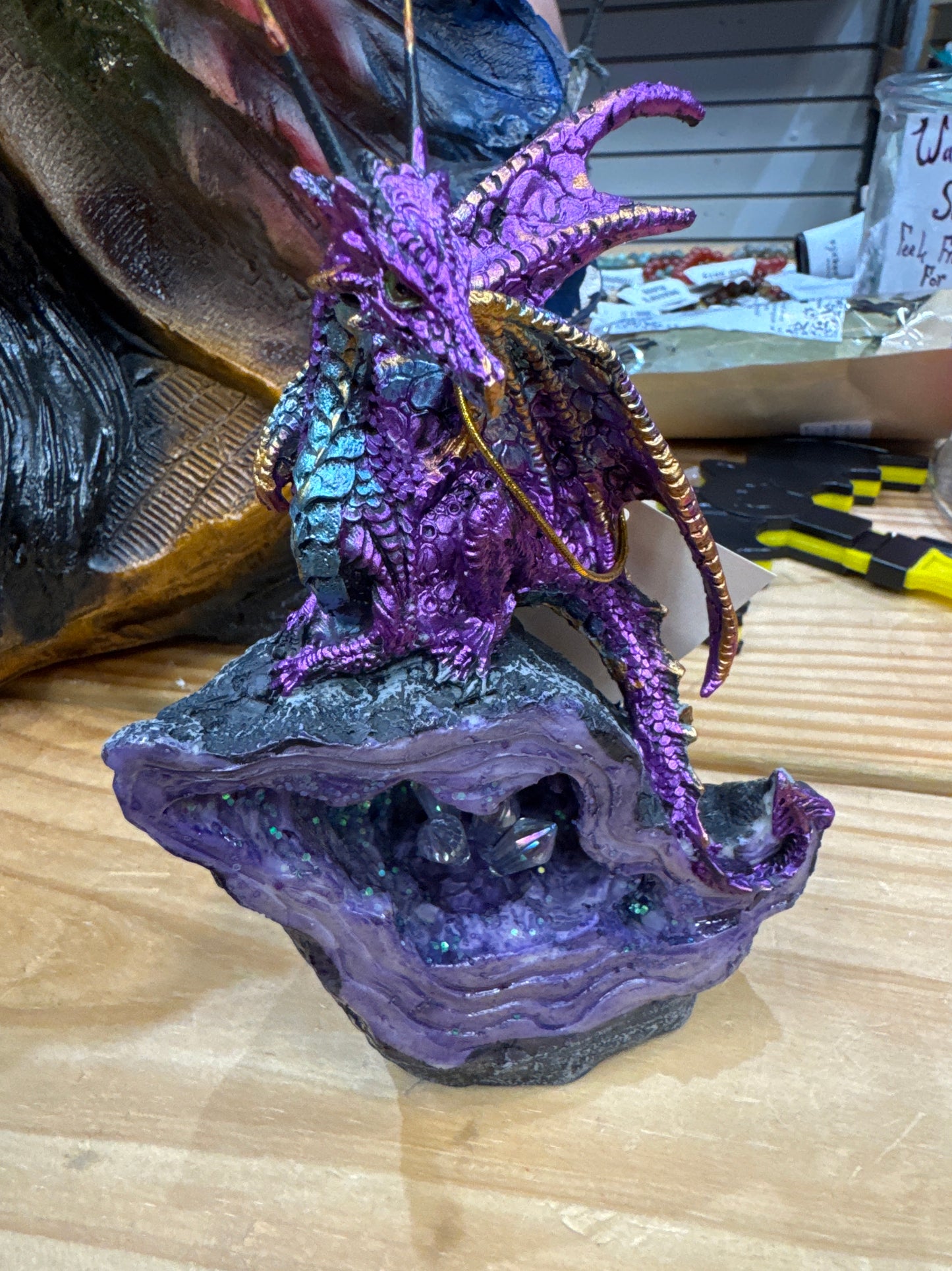 Dragon purple with LED lights