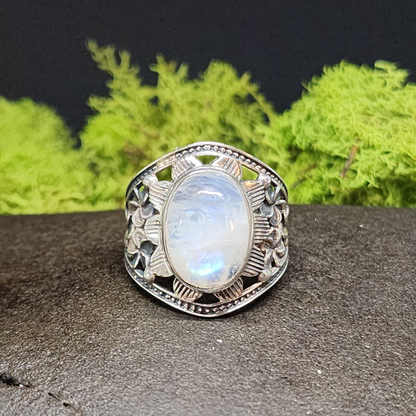 Moonstone Sterling Silver Ring sz9