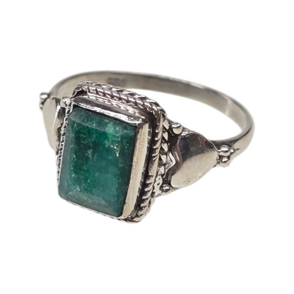 Emerald Crystal Sterling Silver Ring sz6