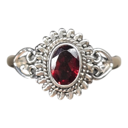 Garnet Crystal Sterling Silver Ring sz9