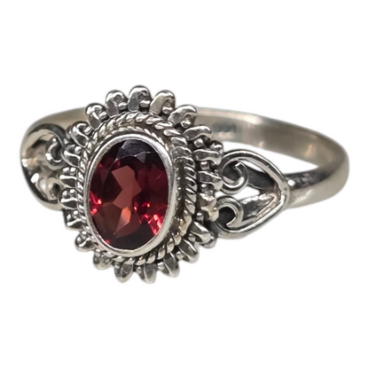 Garnet Crystal Sterling Silver Ring sz9