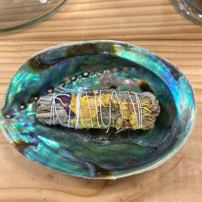White Sage, Red Dollar Eucalyptus, Cloud Flower Smudge Stick