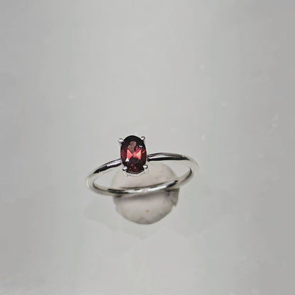 Garnet Crystal Sterling Silver Ring sz5