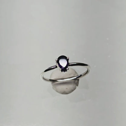 Amethyst Teardrop Crystal Sterling Silver Ring sz7