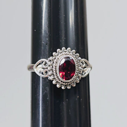 Garnet Crystal Sterling Silver Ring sz9