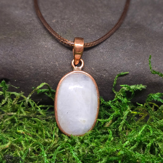 Moonstone Crystal Oval Copper Necklace III