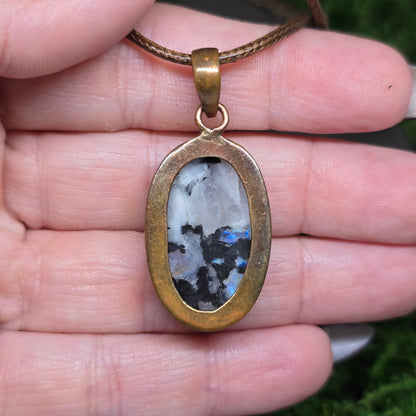 Moonstone Crystal Oval Copper Necklace