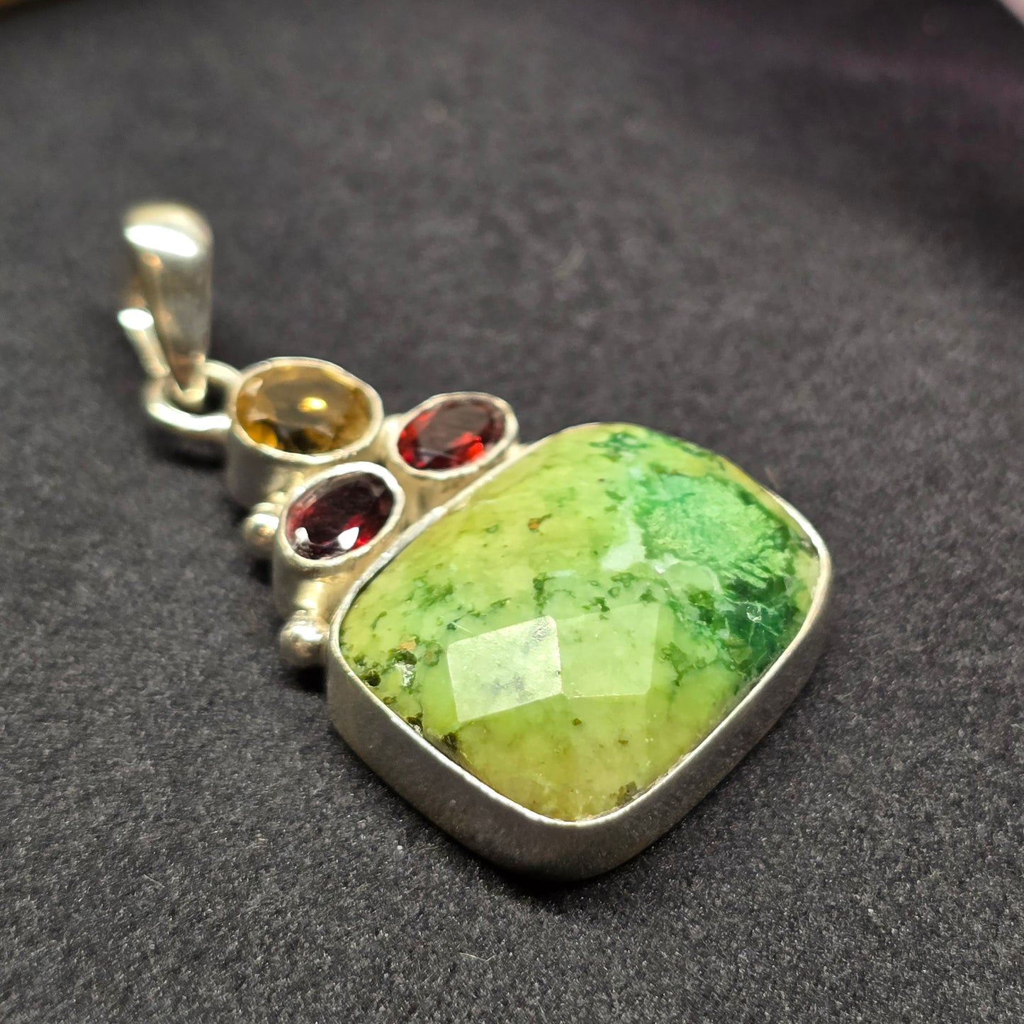 Moss Plume Agate, Garnet & Citrine Pendant | Alloy Setting