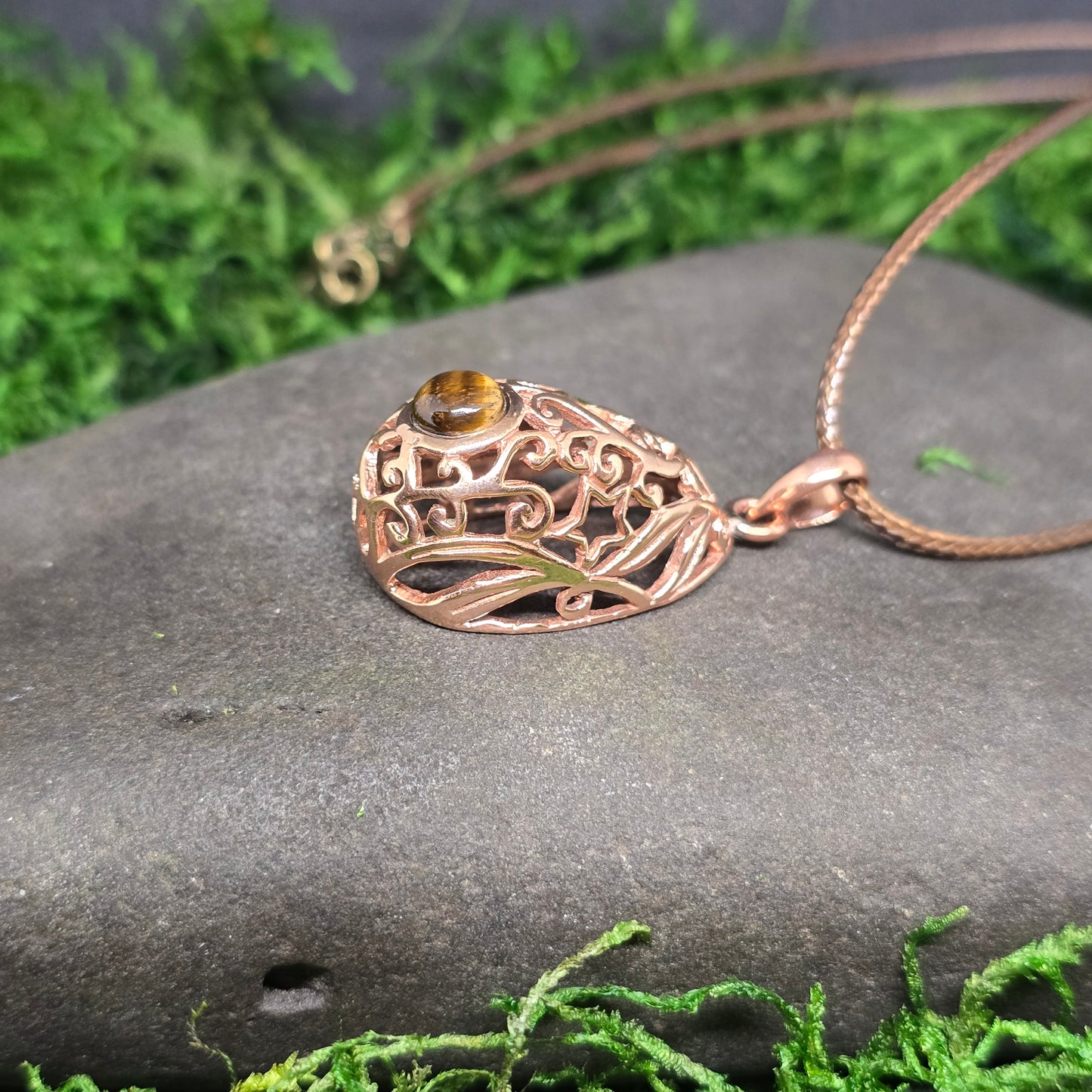 Crystal Copper Woman Cup Shape Pendant Necklace