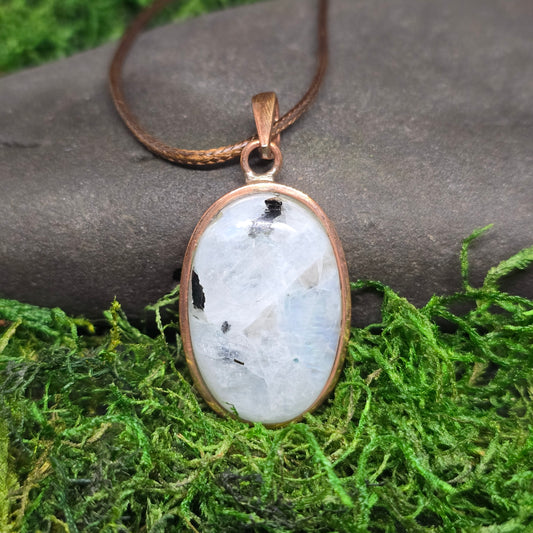 Moonstone Crystal Oval Copper Necklace II